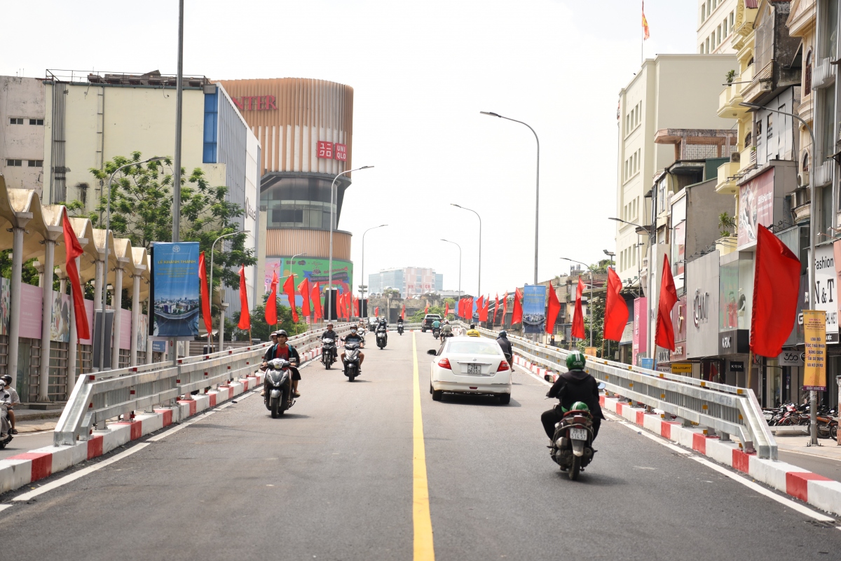 Thông xe công trình cầu vượt 150 tỷ ở Hà Nội